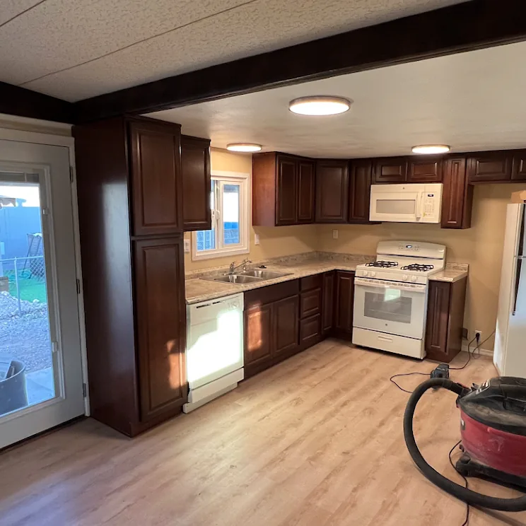 New kitchen with new cabinets and flooring - Extreme Maintenance, Bullhead City AZ